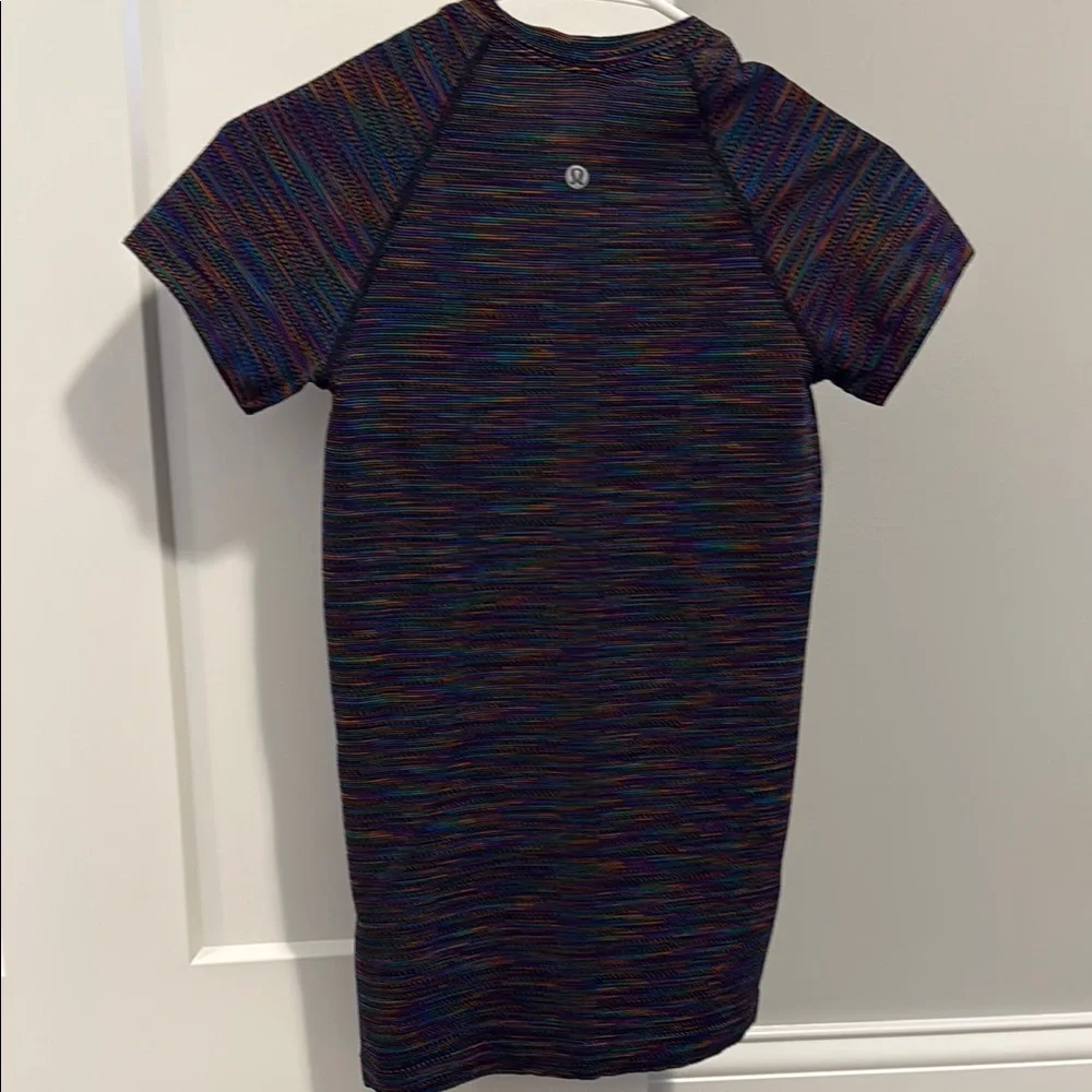 Lululemon Swiftly Tech Tee - Picture 2 of 2